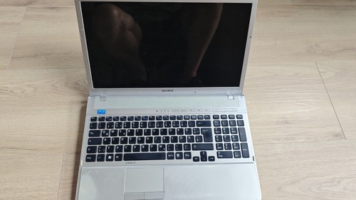 Sony vaio model pcg81212 - sony,